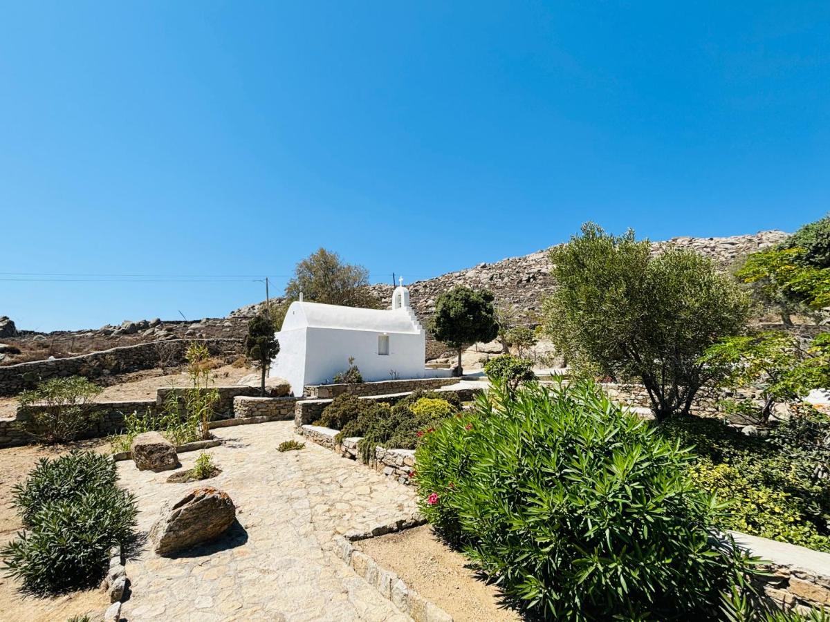 Stone Built Villa Ferretti - B&B