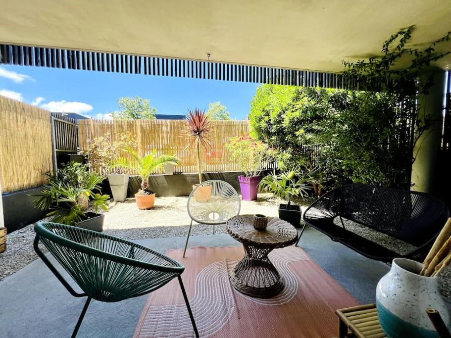 La parenthèse - jardin privatif - Bed and Breakfast