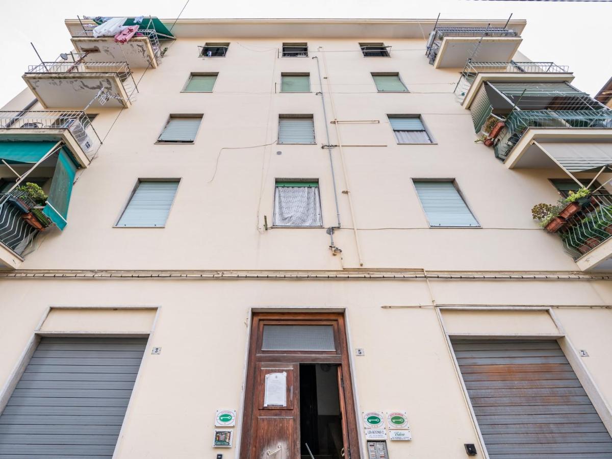 Woodstick house - B&B La Spezia