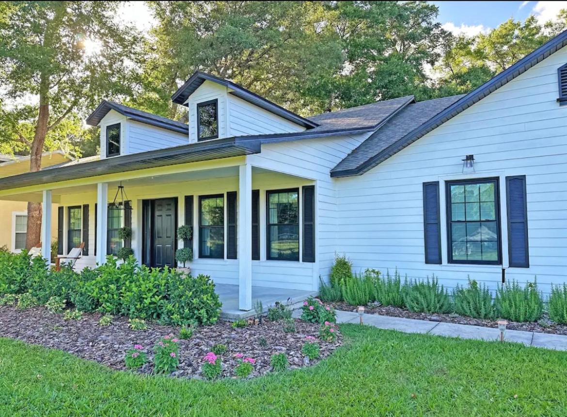 5 Star Luxury LARGE Cozy Country Home With Pool & Patio! Strong Wifi - Ferienwohnung Mount Dora