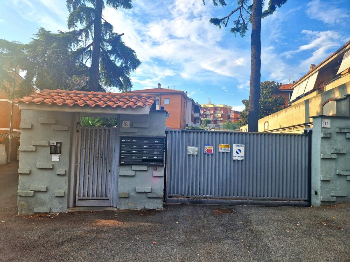 Roma Centro Apartment Tor Vergata - B&B