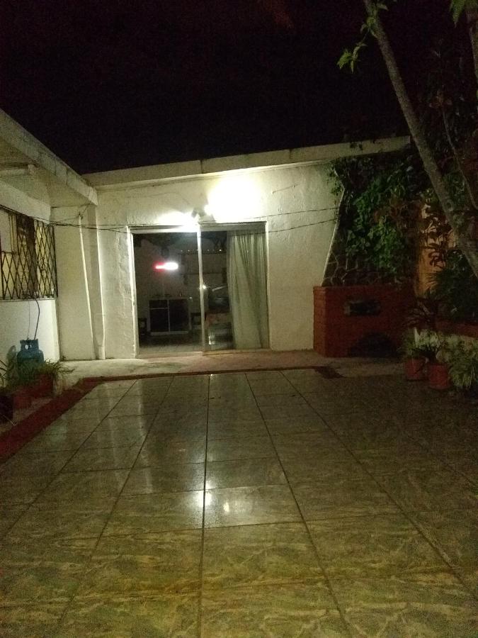 Confortable y privado estudio en zona exclusiva . - B&B San José
