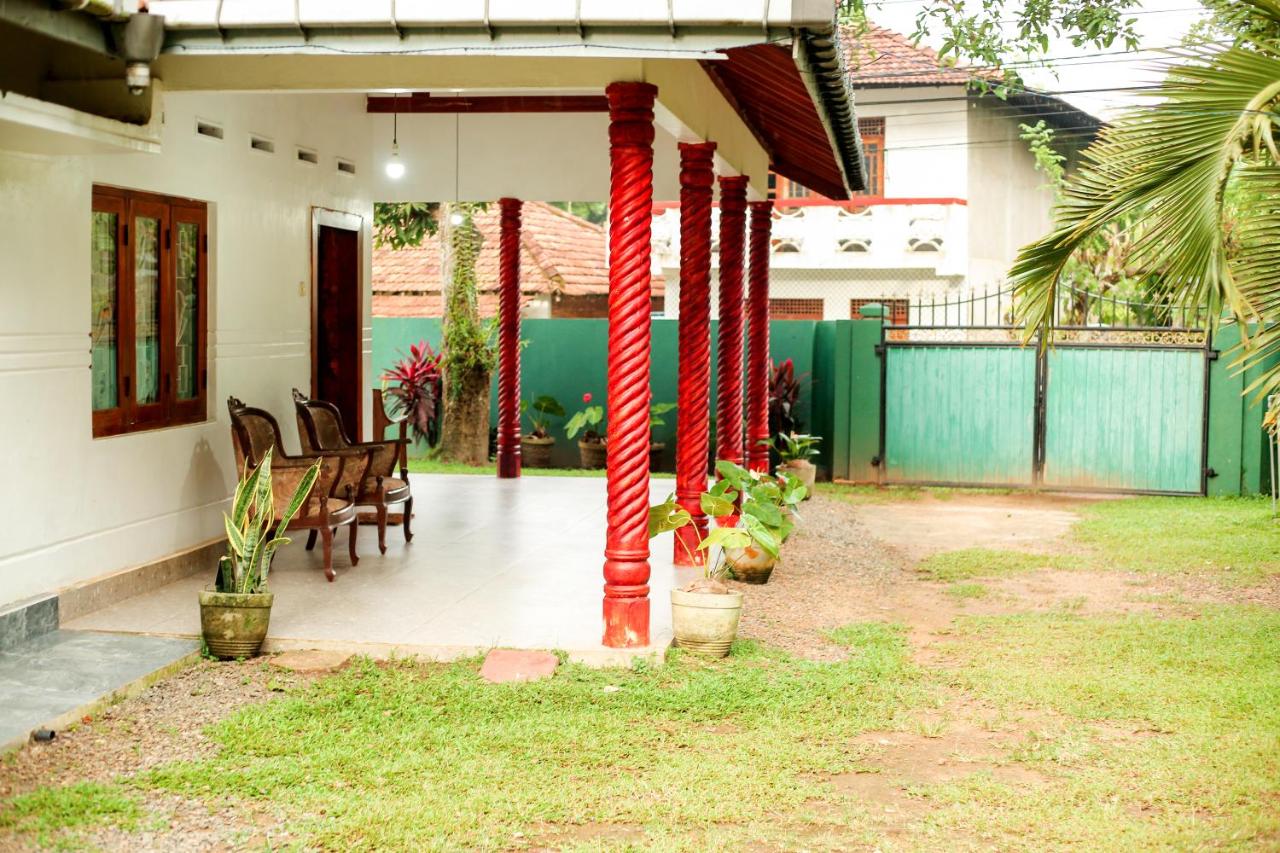 Sahas Villa Midigama - B&B Kumbalgama