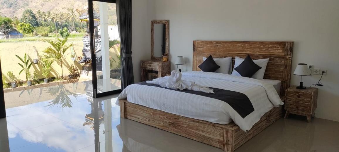 Amed Yudhadewata - B&B