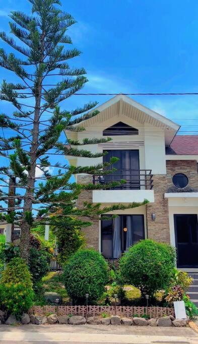 Casa Miranda Entire House in Tagaytay - B&B