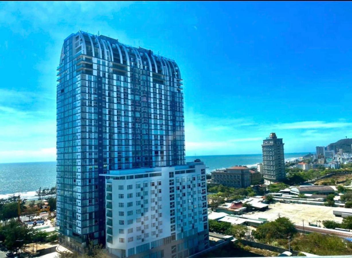 SKY Villas - Oasky Tower Vũng Tàu, Pool and Gym, BeachFront - Ferienwohnung