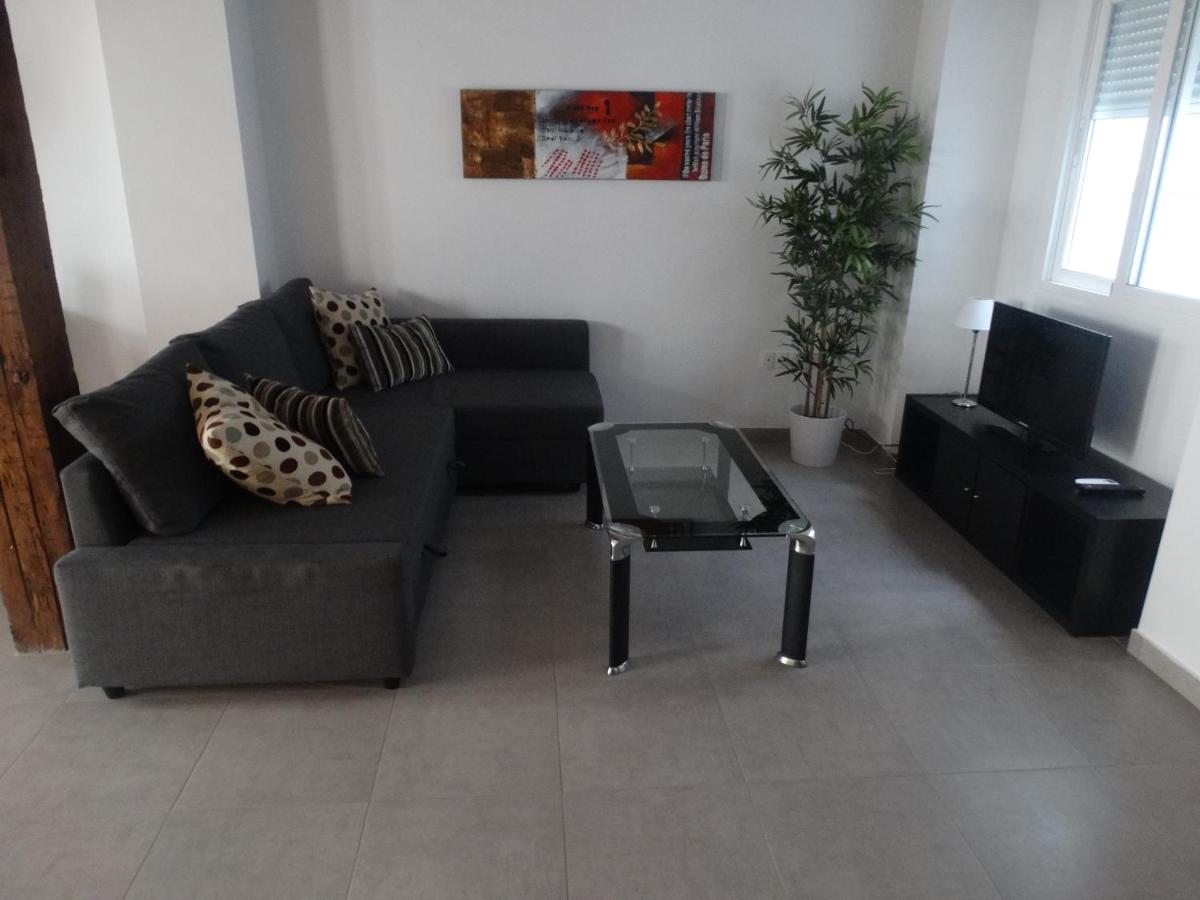 One-Bedroom Apartment (4 Adults)