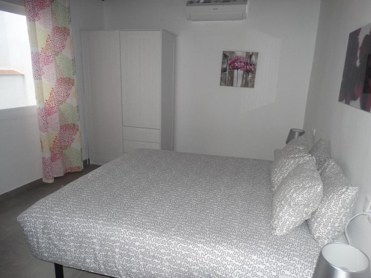 One-Bedroom Apartment (4 Adults)