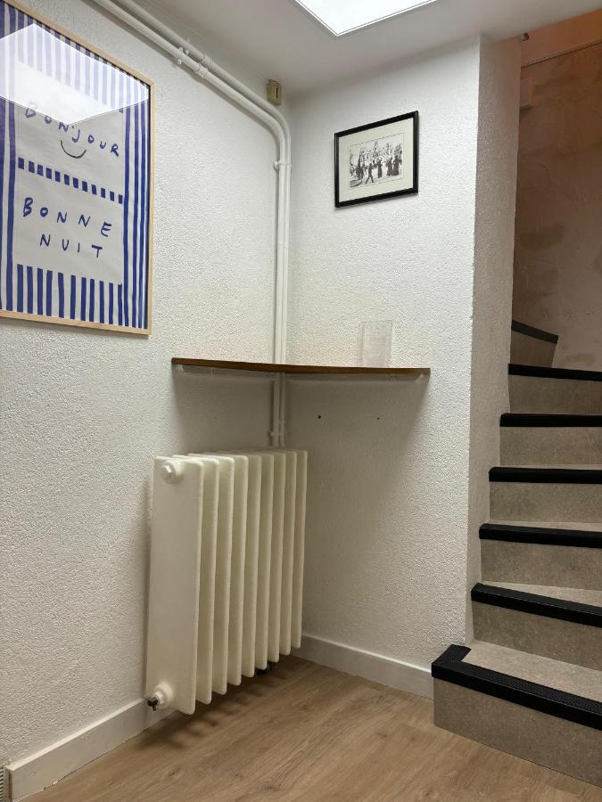 Maison Spacieuse en Ville - B&B