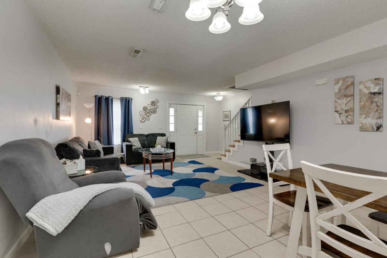 2 BDR with Free Parking! 2M to Broadway! - B&B Nashville
