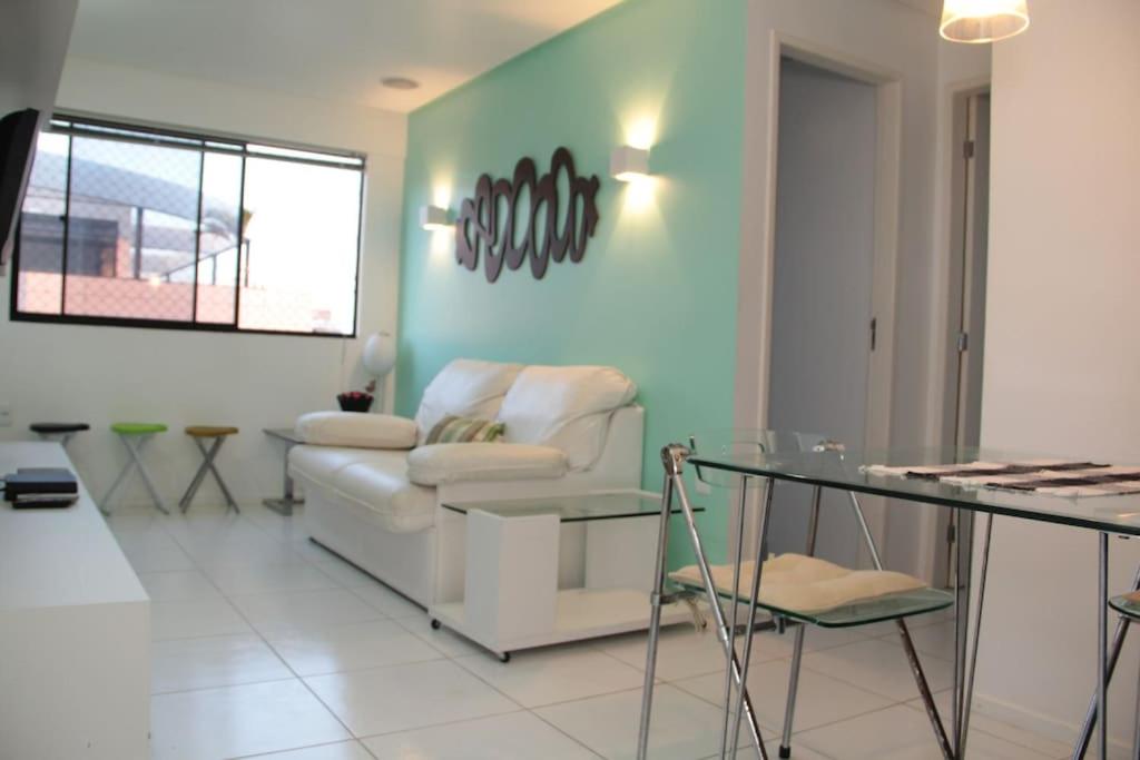 Apto novo de dois qtos próximo à praia com dois WC - B&B Maceió