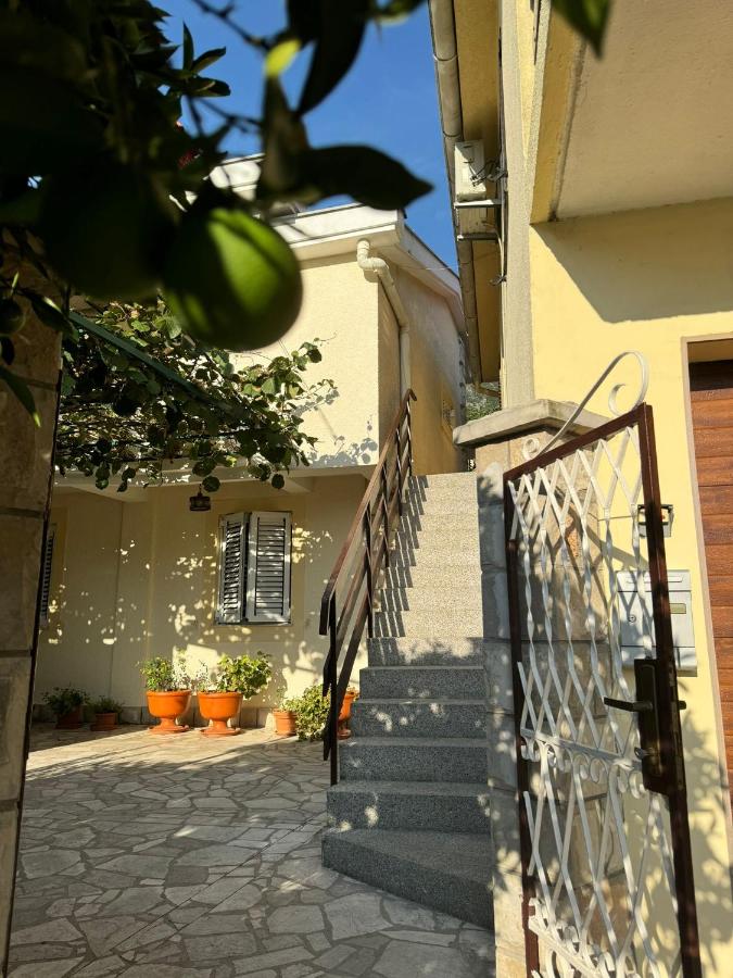Lorena Rooms - Bed and Breakfast