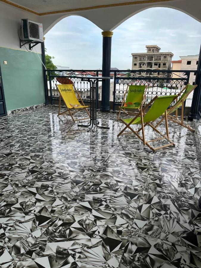 Skyatlantic guesthoüse - B&B Douala