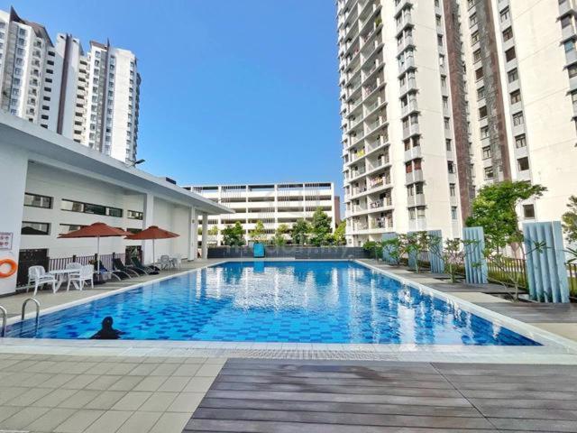 RHFL Homestay Putrajaya - Bed and Breakfast