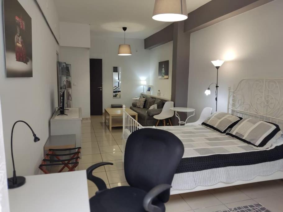 Angel's Yard in Athens Heart - B&B Atenas
