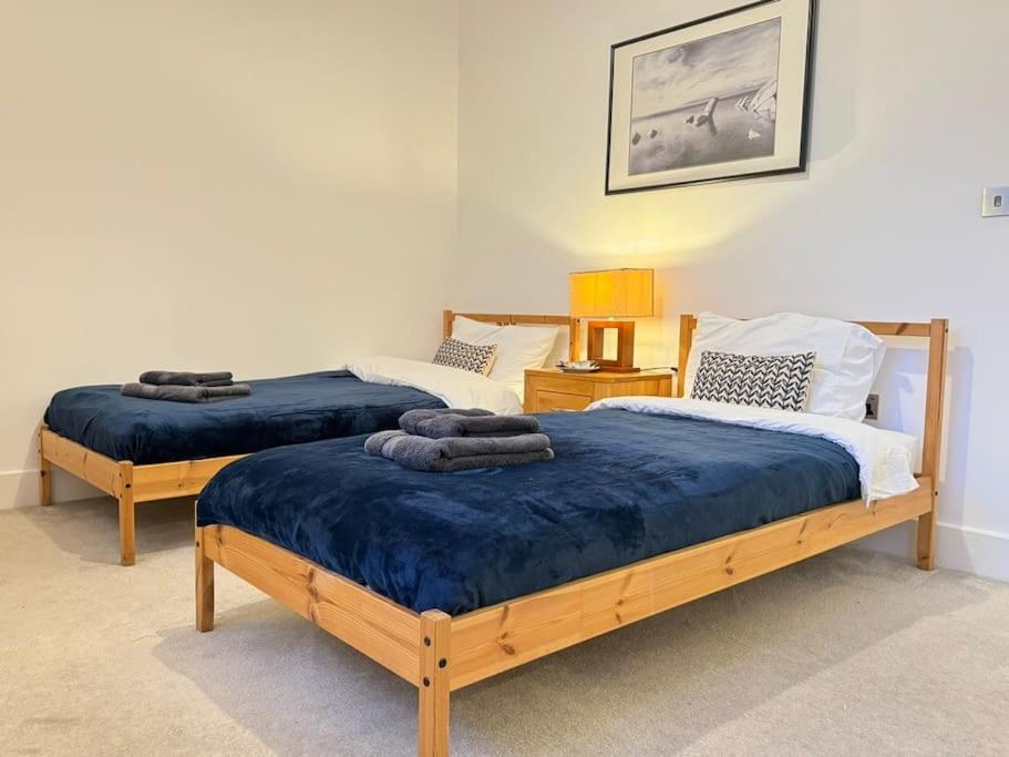 Central Flat, Free Parking, Ideal for Contractors - B&B