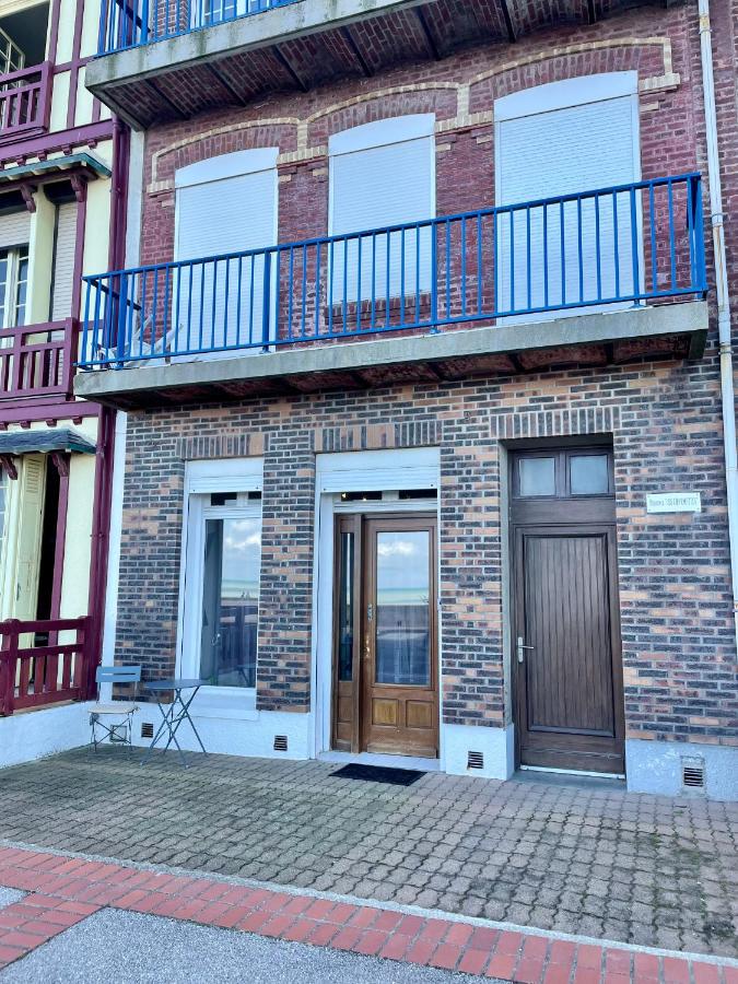 Le Front de mer - studio lumineux esplanade Mers - B&B