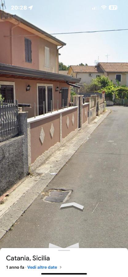 B&B temptation airport fontanarossa shared house with several rooms - B&B