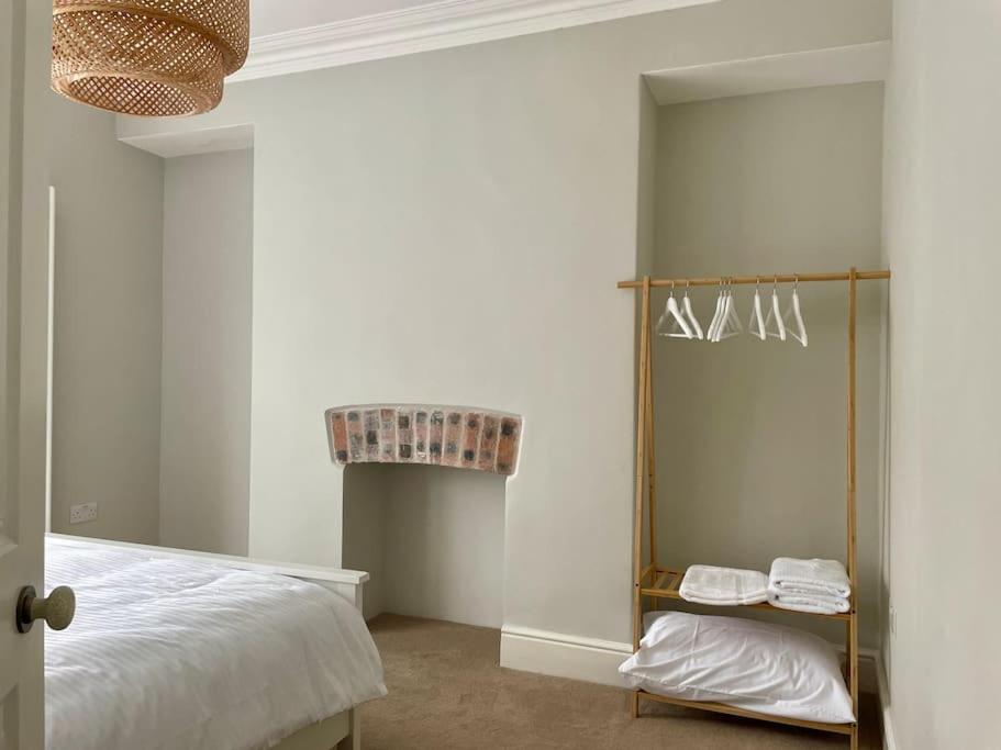 Newly renovated Victorian house - B&B