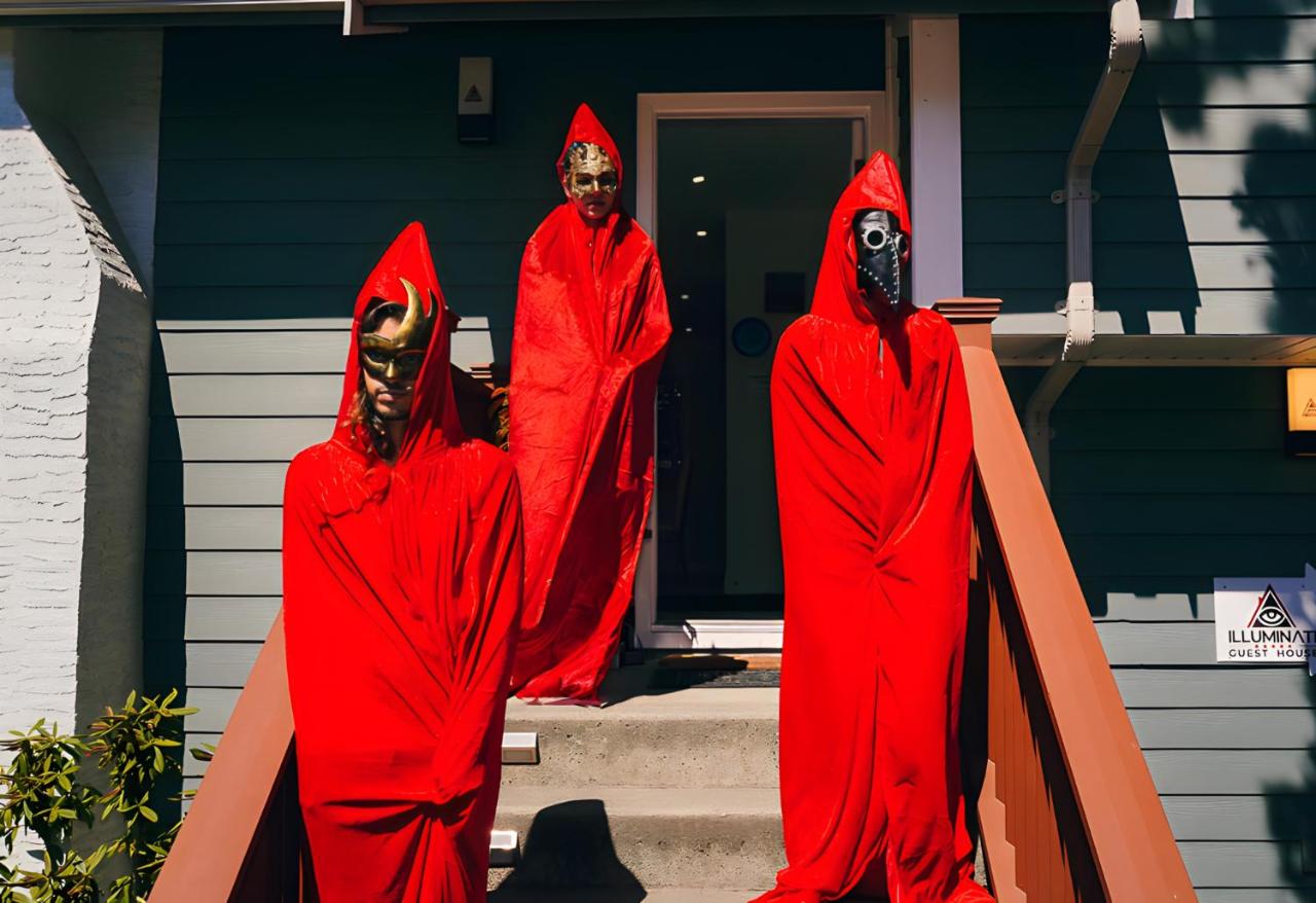 Illuminati Guest House - B&B