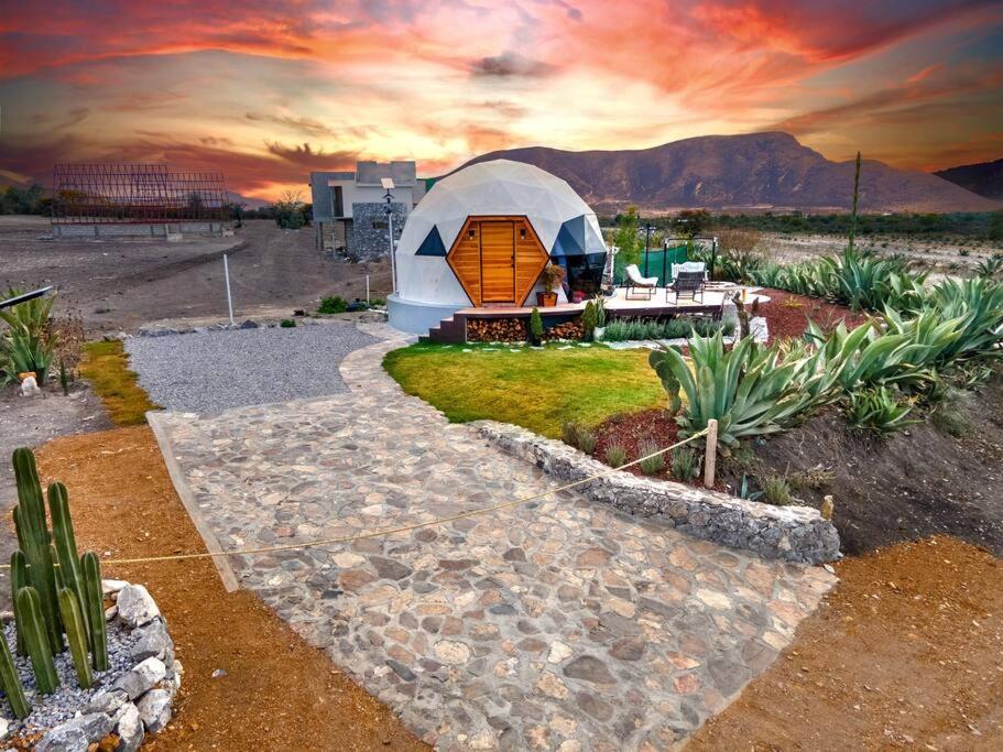 Domo de Lujo Cerca a Tolantongo - Chambres d’hôtes Cardonal