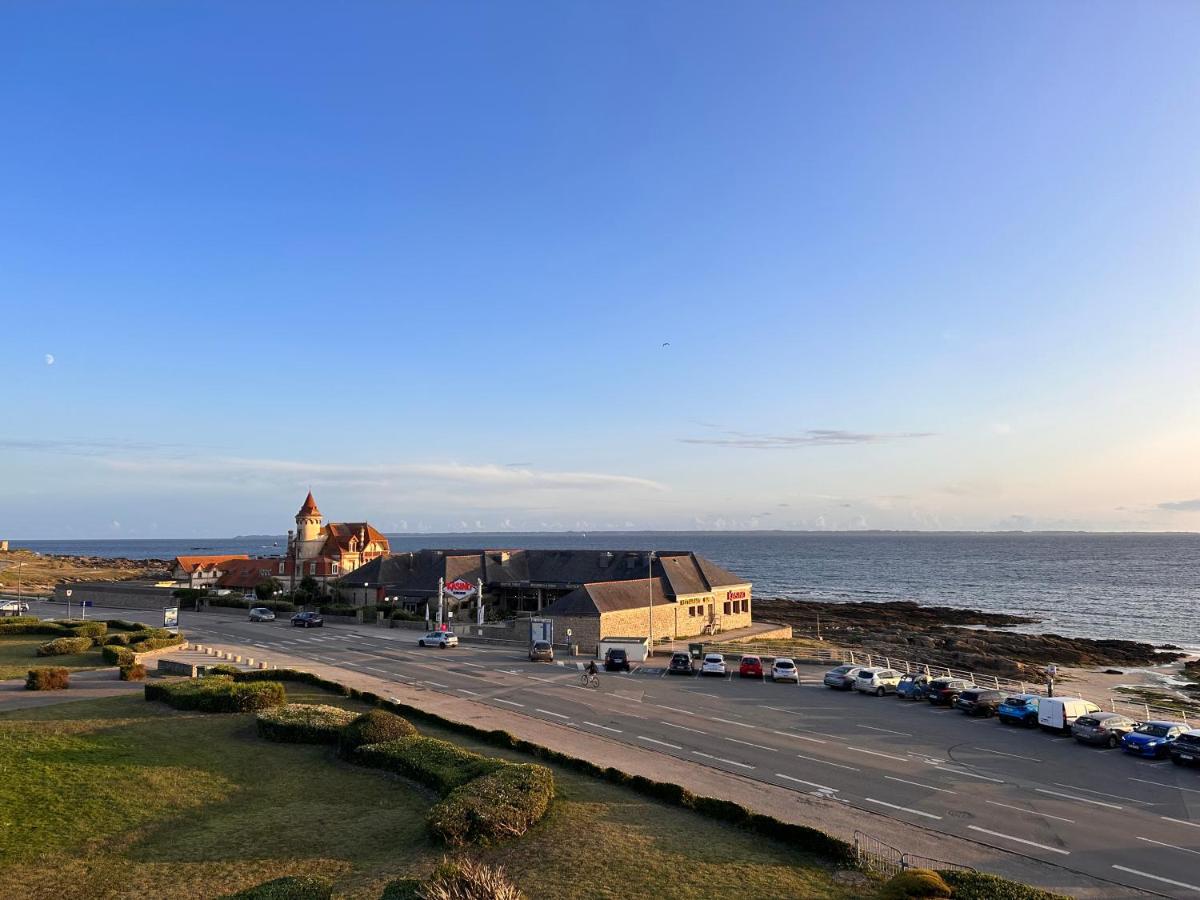 Appartement vue sur mer, à deux pas de la plage - B&B