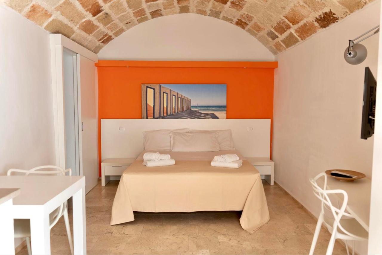 Studio Apartment Ginestra with Patio