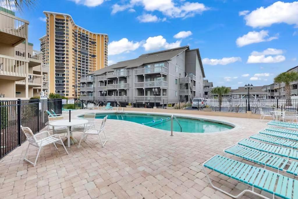 Seas the Shore at Ocean Bridge by Wavecrest Beach Vacations - B&B Myrtle Beach