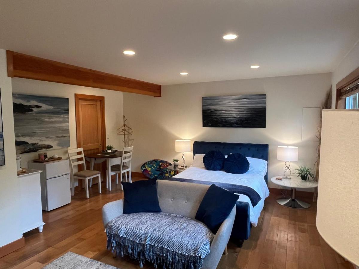 A Seaside Summer Paradise - Ferienwohnung Parksville