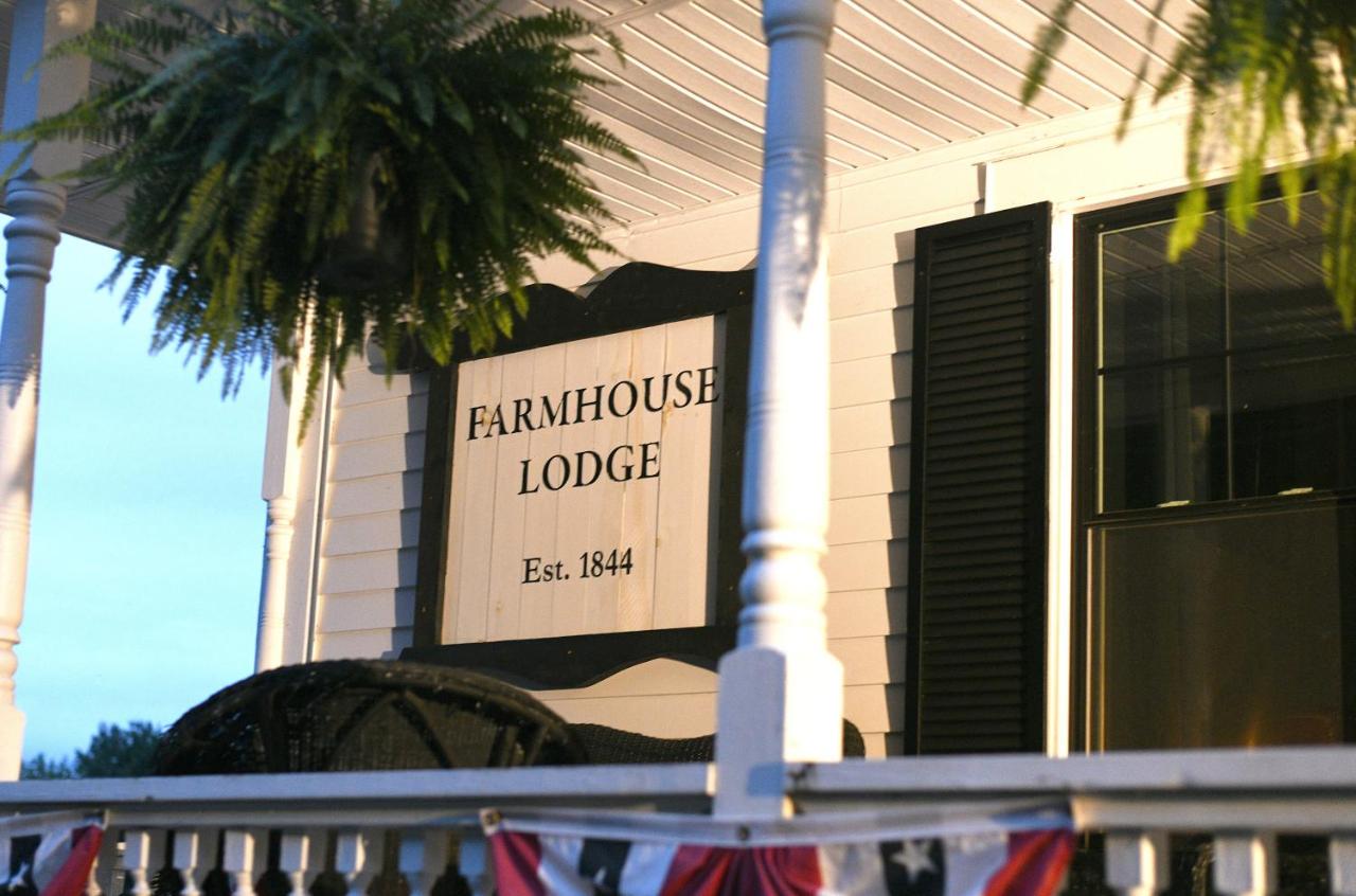 Farmhouse Lodge - B&B