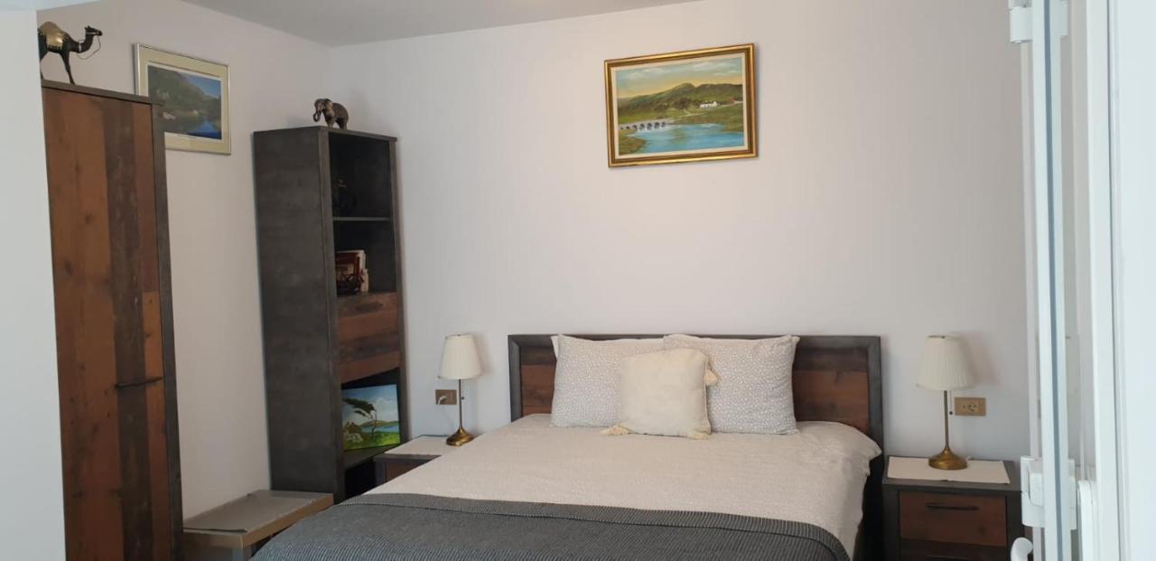 Roca Room - B&B