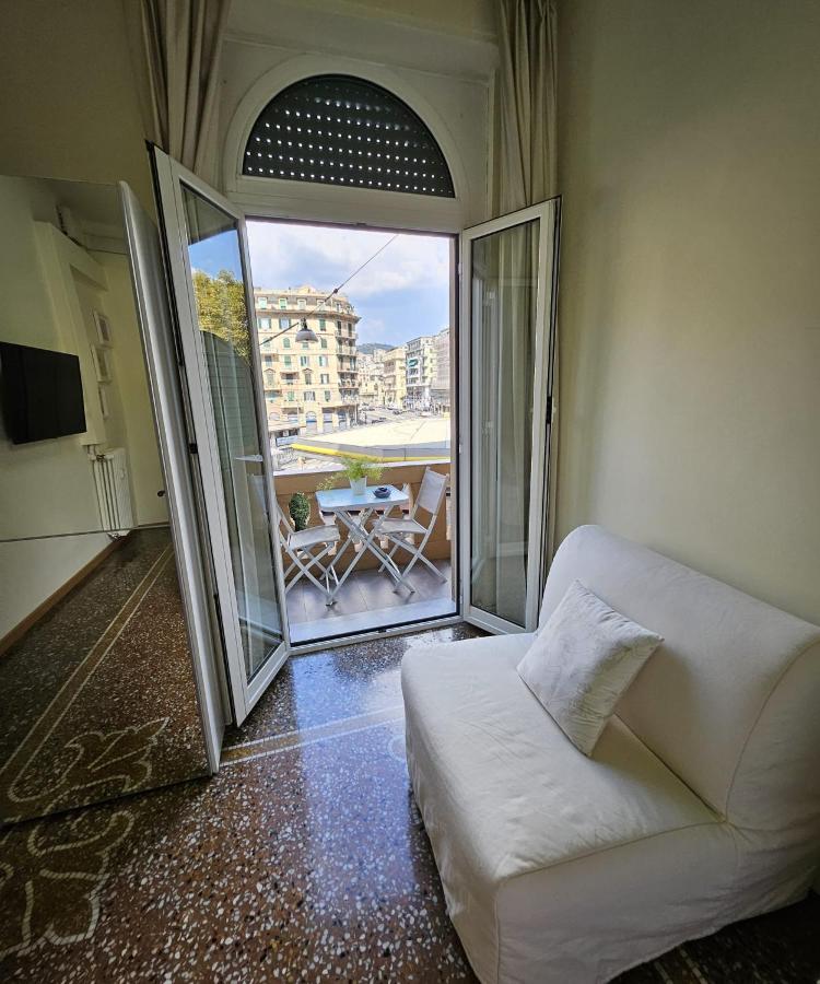 APPARTAMENTO MARASSI - B&B Genoa