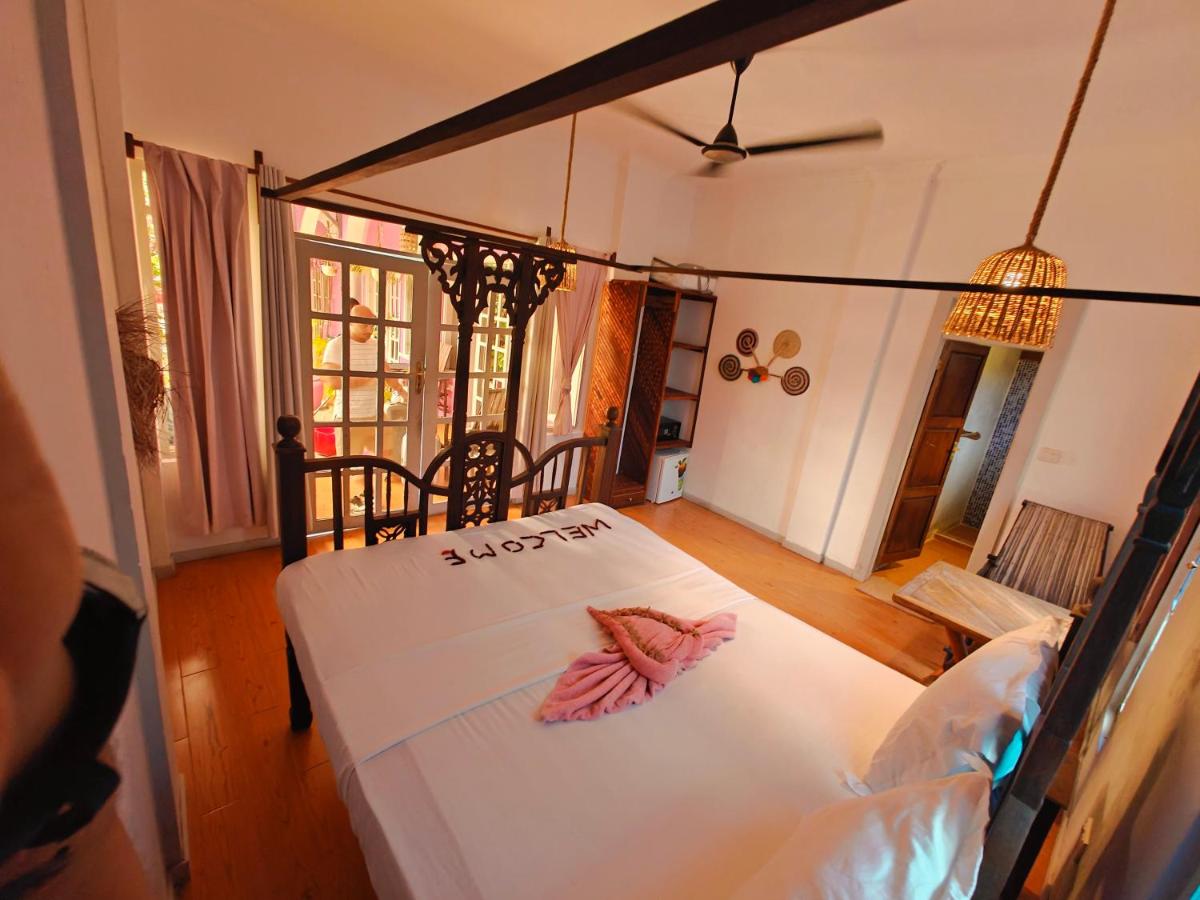 Double Room with Pool View
