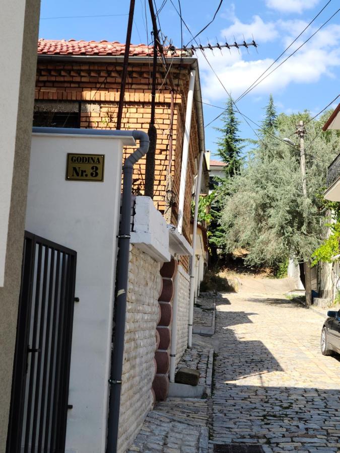 Travelers' Korça Home - B&B