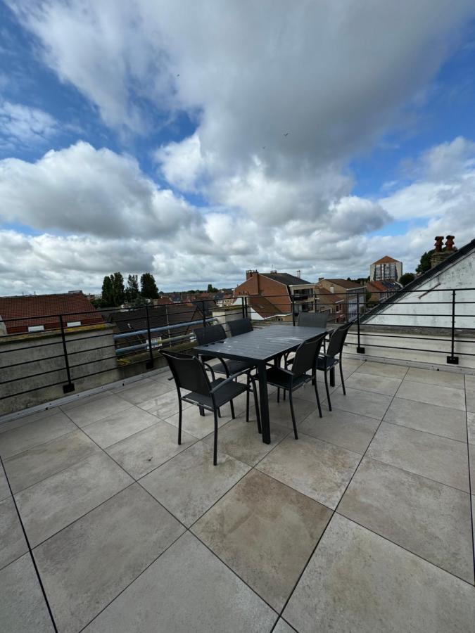 Rooftop - Villa Leone - Appartement à 500m plage - B&B