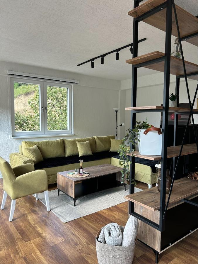 Appartamento con 2 Camere da Letto