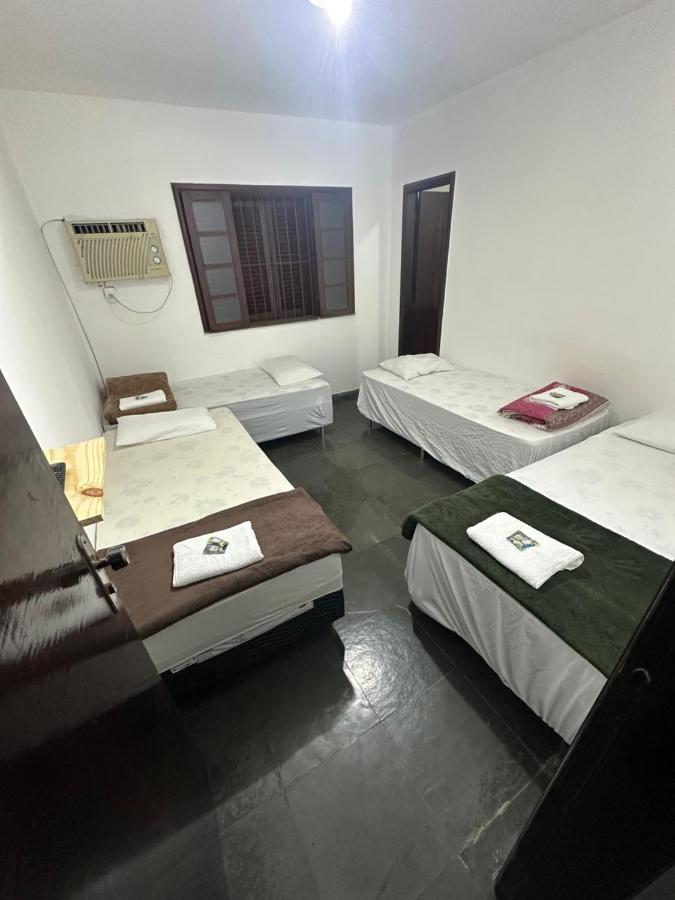 Cama Individual en habitación compartida masculina