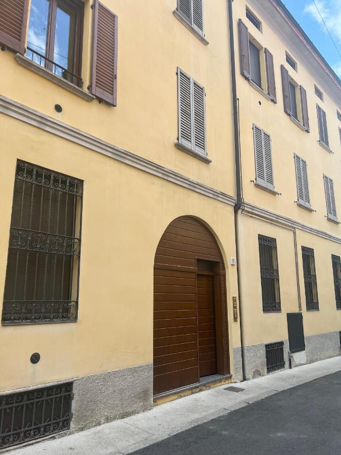 Appartamento Il glicine Cremona Centro - Chambres d’hôtes Crémone