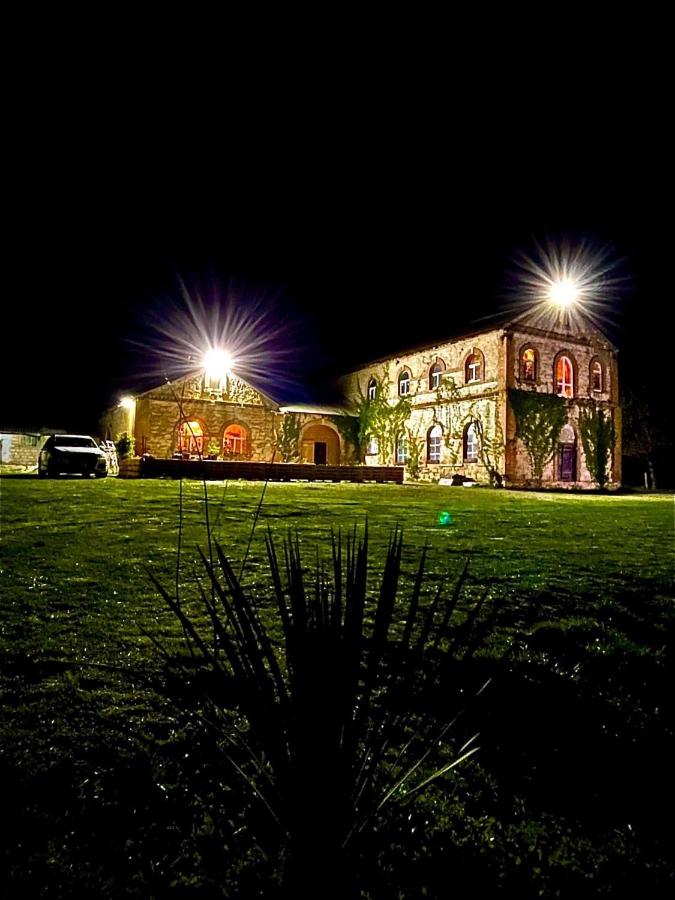 Conacul Dragalina - B&B