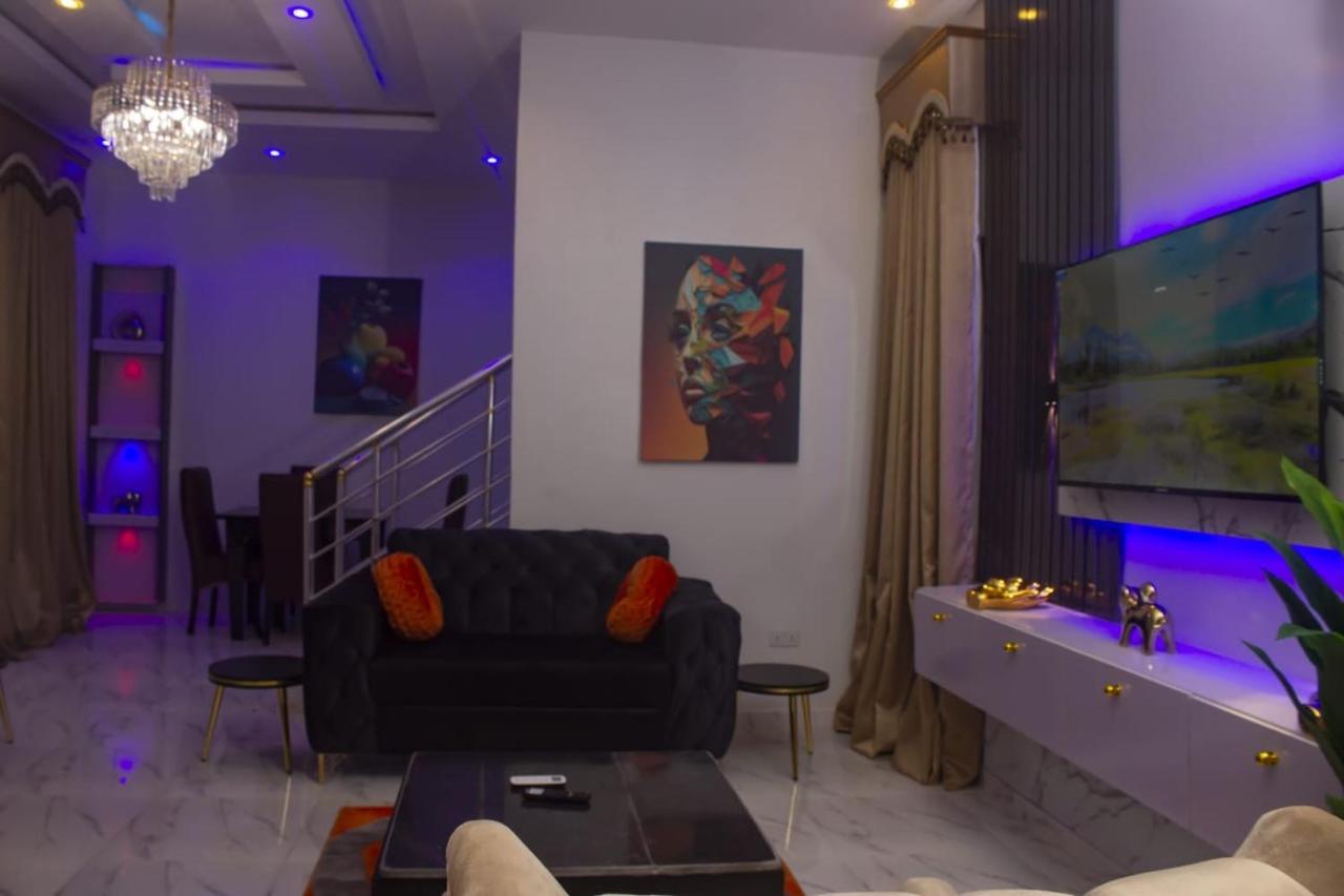 Olori Abike Apartments - B&B