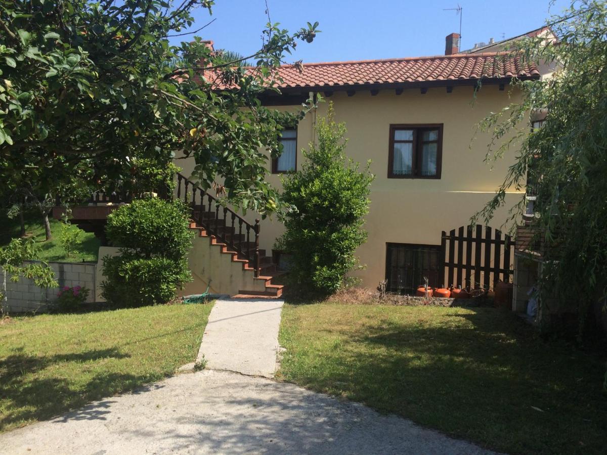 LA CASUCA planta alta COMILLAS - B&B