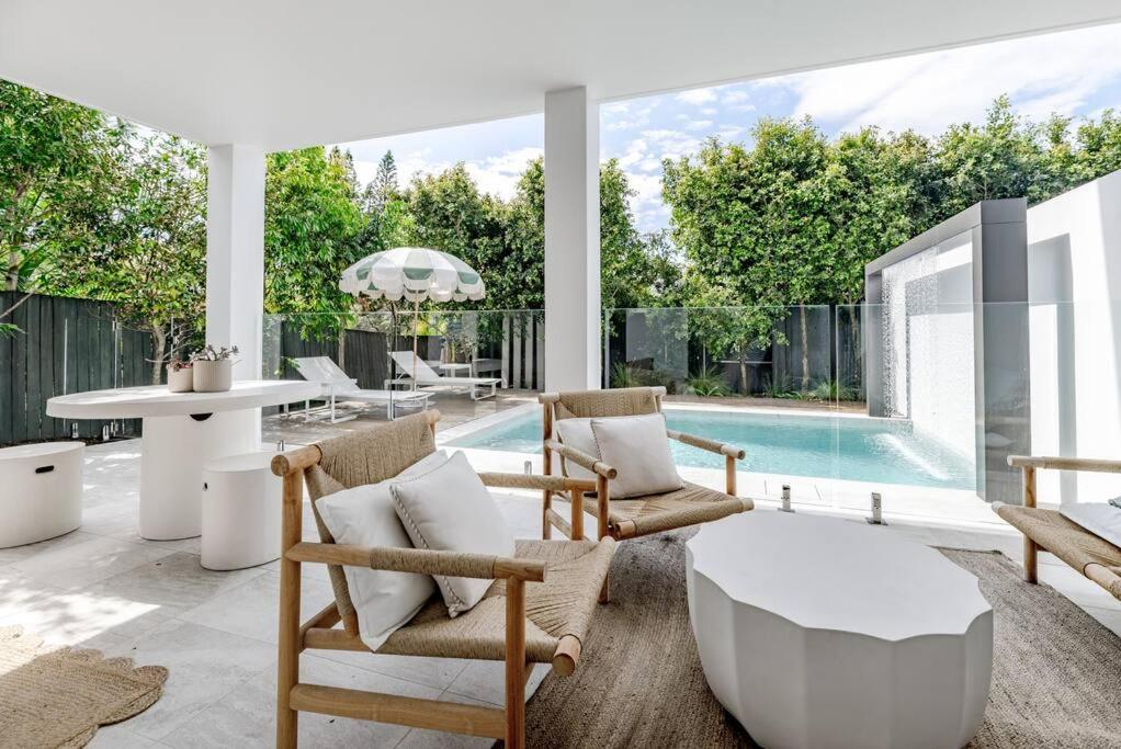 'Sunny', Luxury in Paradise, Sunrise Beach, Noosa - B&B
