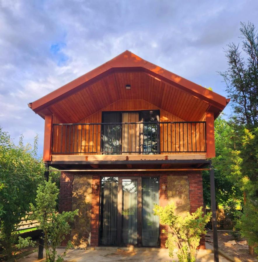 Iveria Parky and cottages - B&B