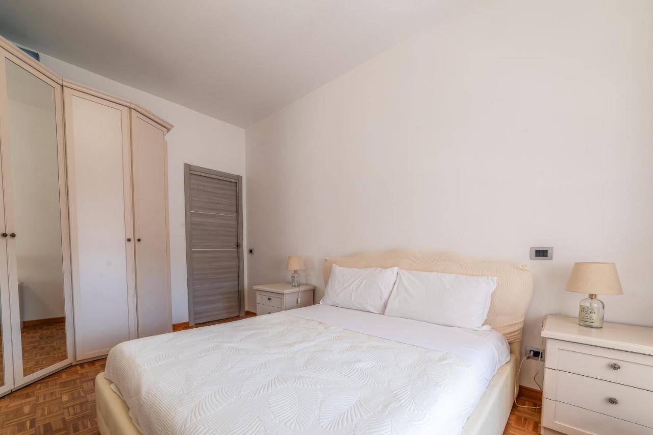 Giorgia Flat - Tiburtina Train Station - Wi-Fi - B&B