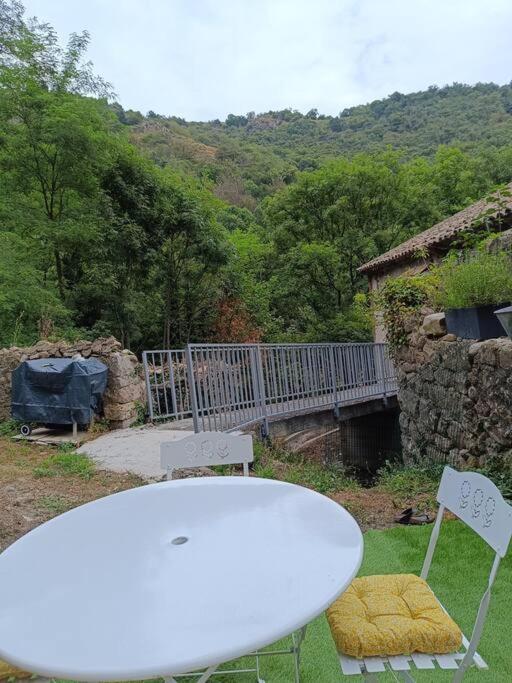 Appartement 2 à 4 personnes - B&B Antraigues-sur-Volane