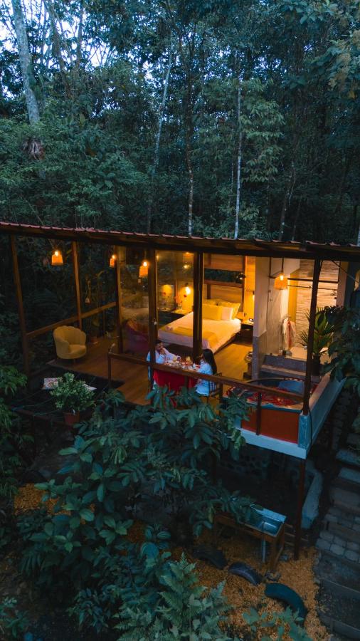Pet Friendly Amazon Puyu Glamping