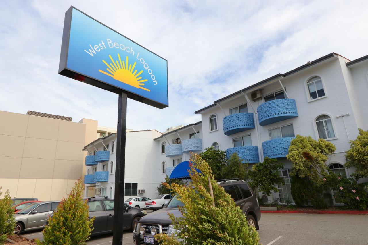 Light & Bright Apartment, 5 minute walk to the Beach - B&B Perth