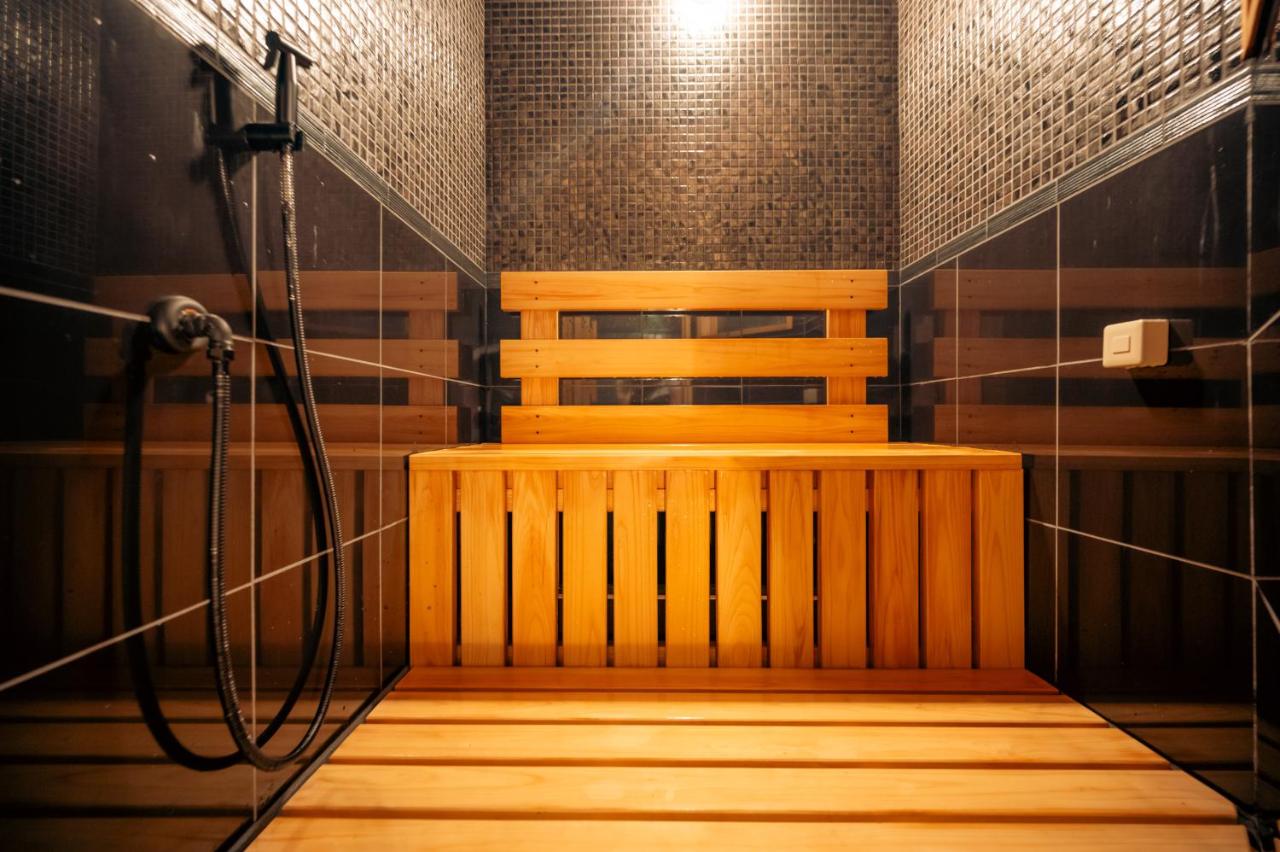 Deluxe Twin Room with Tatami Floor and Shared Bathroom