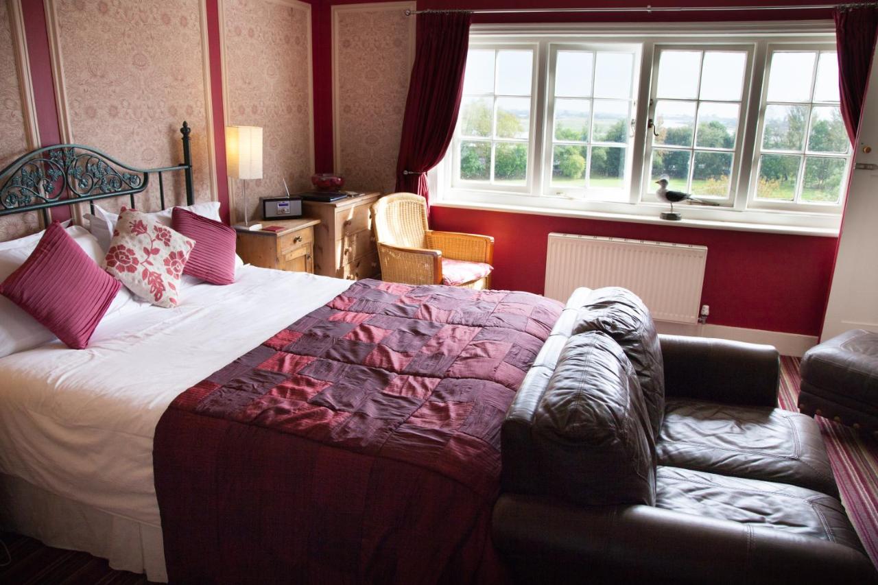 King Room with Garden View