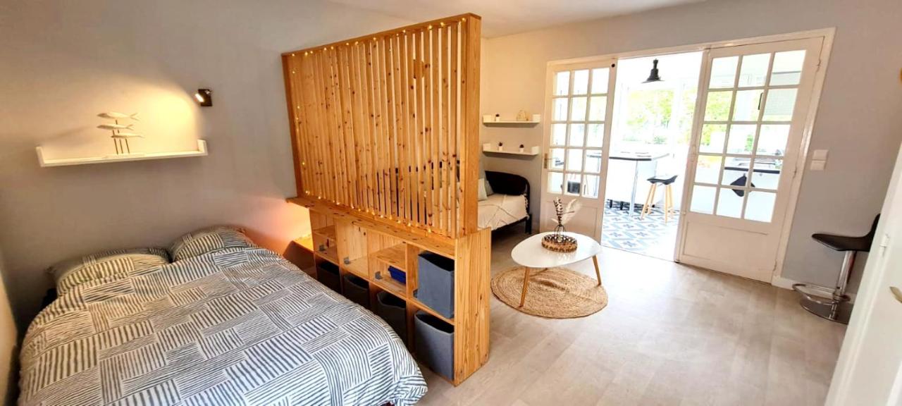 Évasion, Studio Cosy près de la Plage - Bed and Breakfast